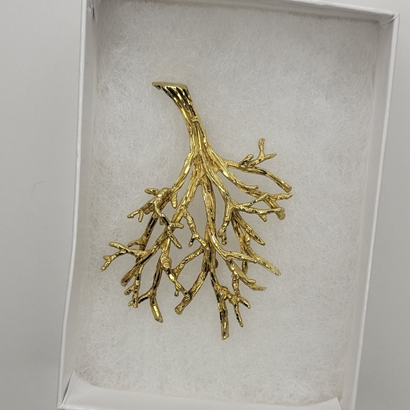 Tree brooch 14k solid yellow gold 9 grams - Picture 2 of 5